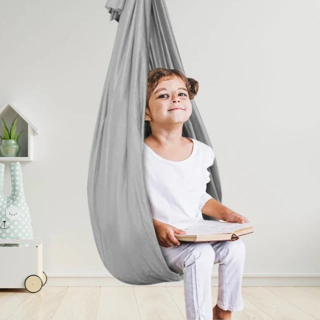 Altalena terapeutica per bambini: rilassante e giocosa