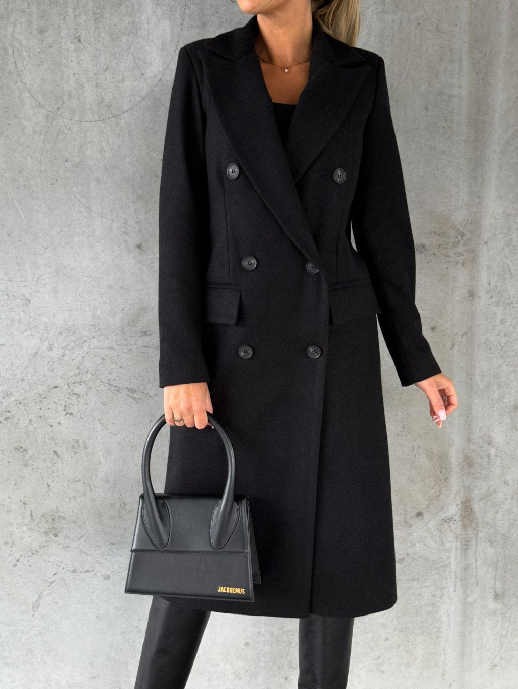 Elegante cappotto lungo da donna