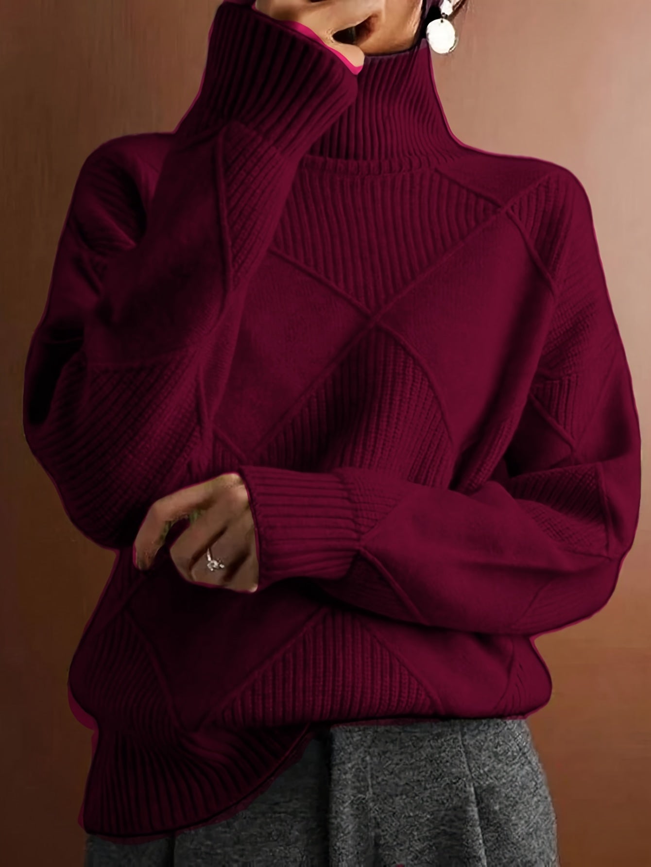 Maglione da donna lavorato a maglia con collo alto