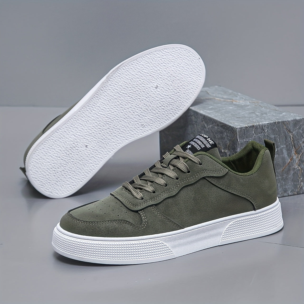 Sneakers basse da uomo in tinta unita
