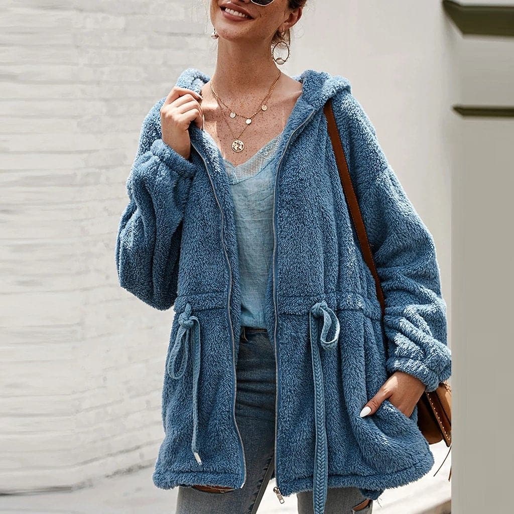 Giacca oversize in pile spesso da donna con cappuccio: comfort ed eleganza per l'inverno