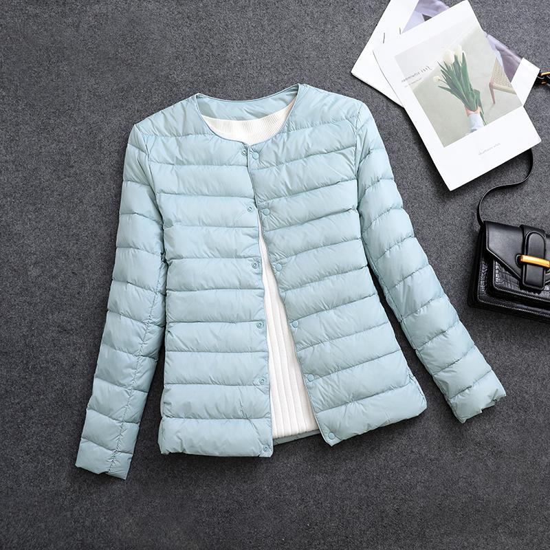 Let isolerende jakke til kvinder – Kort inderlag med rund halsudskæring