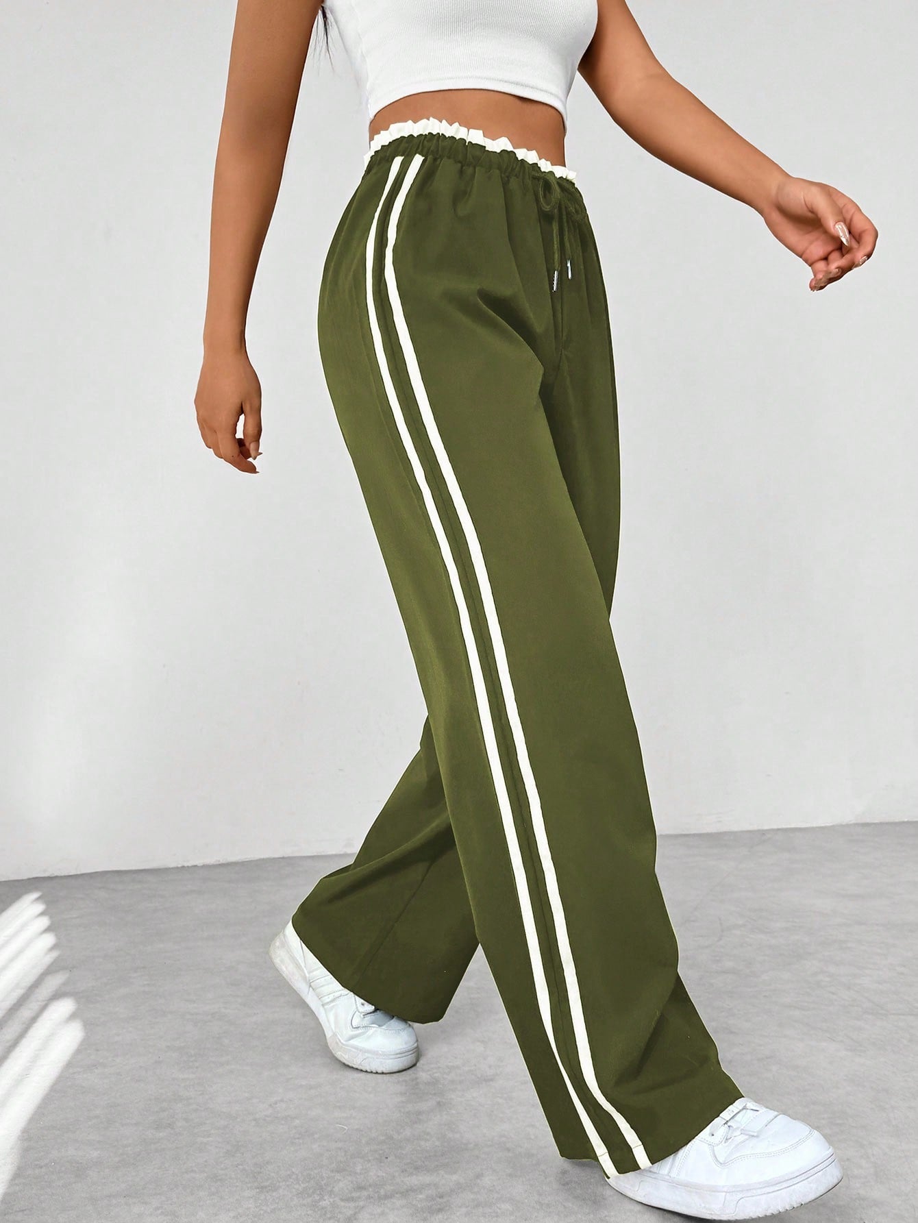 Pantaloni sportivi alla moda a gamba larga da donna