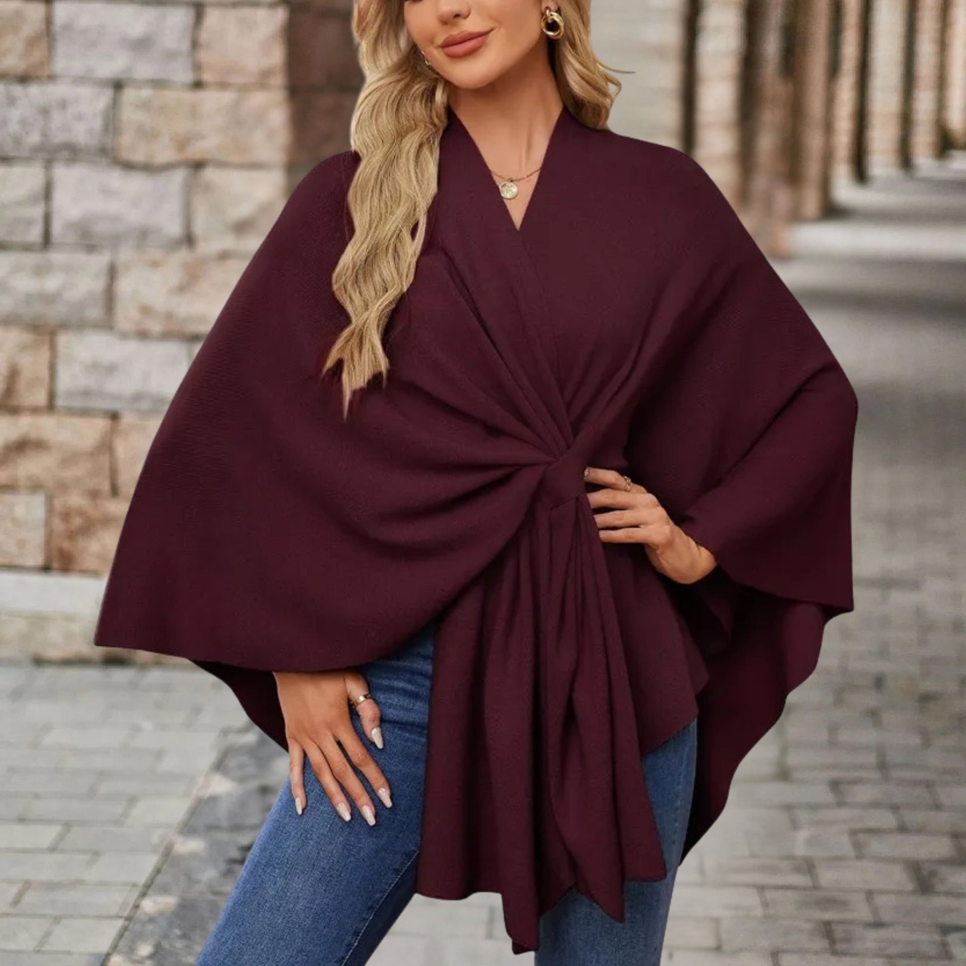 Poncho chic ed elegante per donna