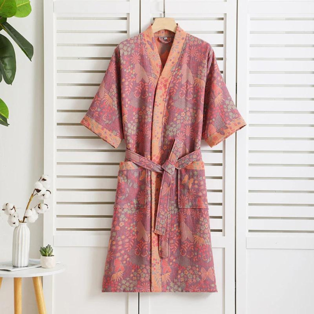 Accappatoio di cotone di lusso con uno stile elegante e senza tempo