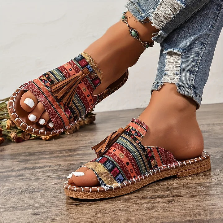 Sandali vintage bohémien con frange da donna