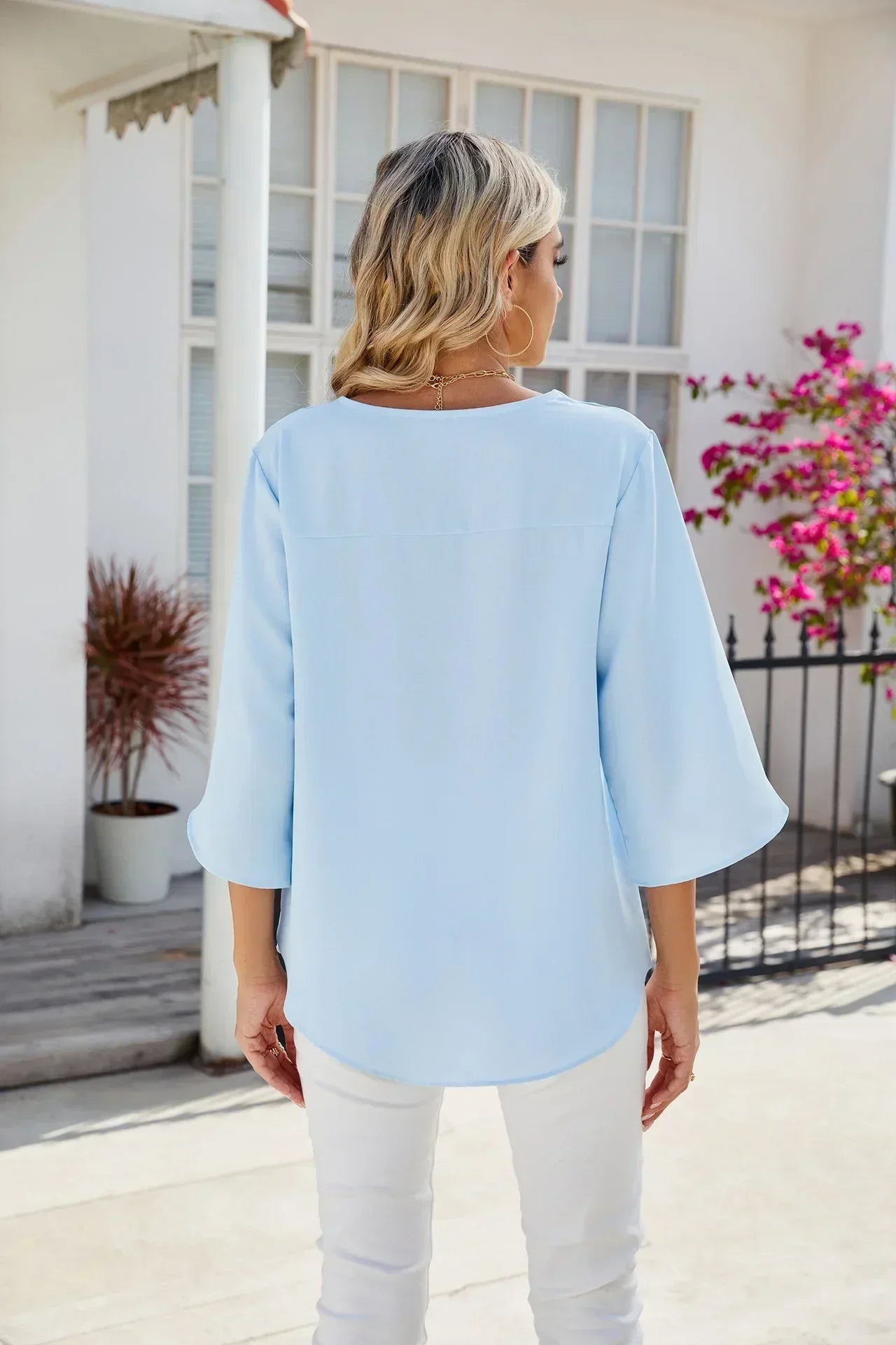 Elegante camicetta da donna con scollo a V e maniche a tre quarti - Top unico, leggero, comodo e morbido per tutti i giorni o per l'ufficio