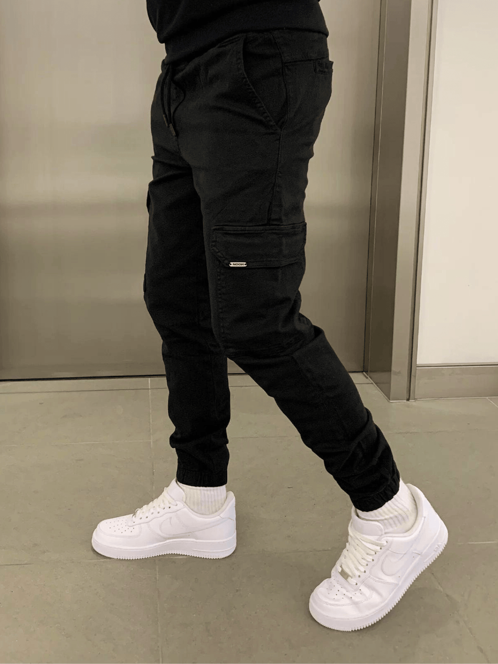 Pantaloni cargo jogger aderenti da uomo di alta qualità - stile e comfort