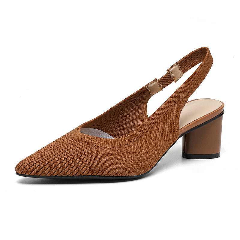 Scarpe a punta da donna - Tacco quadrato stabile ed elegante