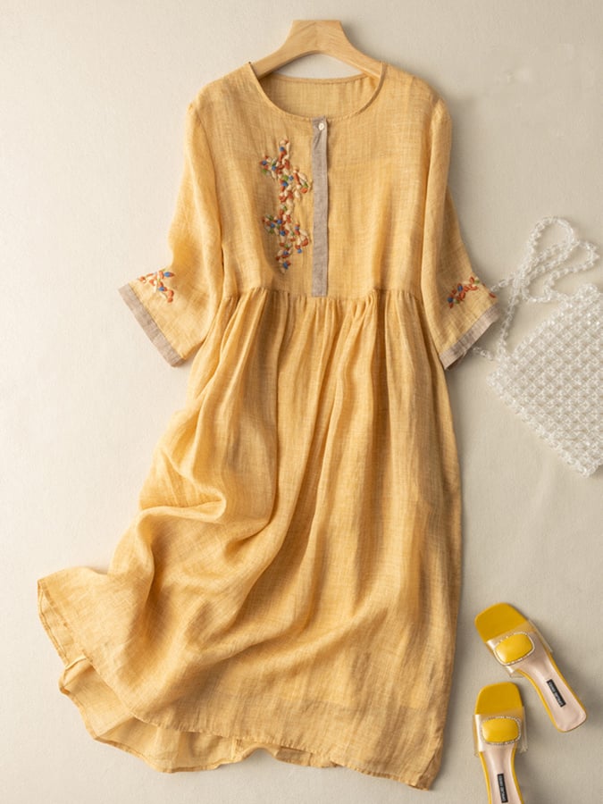 Abito da donna - Abito in cotone e lino ricamato con design etnico e vestibilità comoda