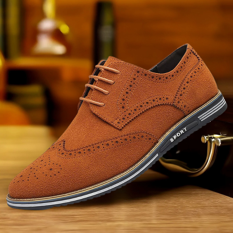 Scarpe basse stringate in pelle scamosciata nera da uomo