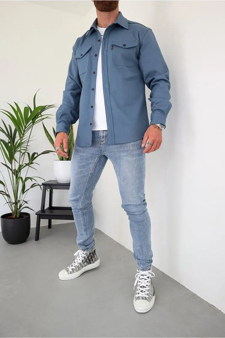 Camicia da uomo con bottoni eleganti e di qualità
