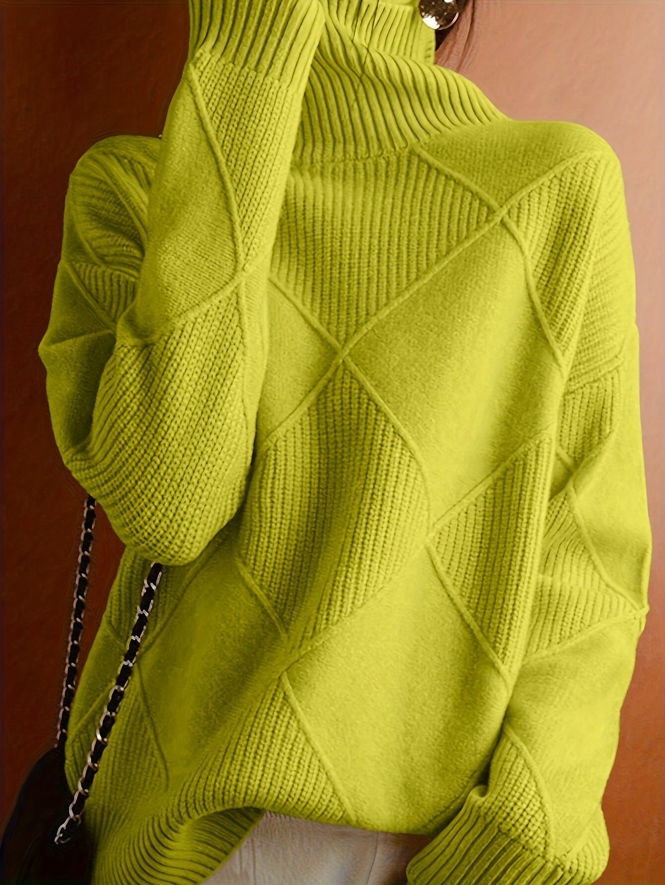 Maglione da donna lavorato a maglia con collo alto