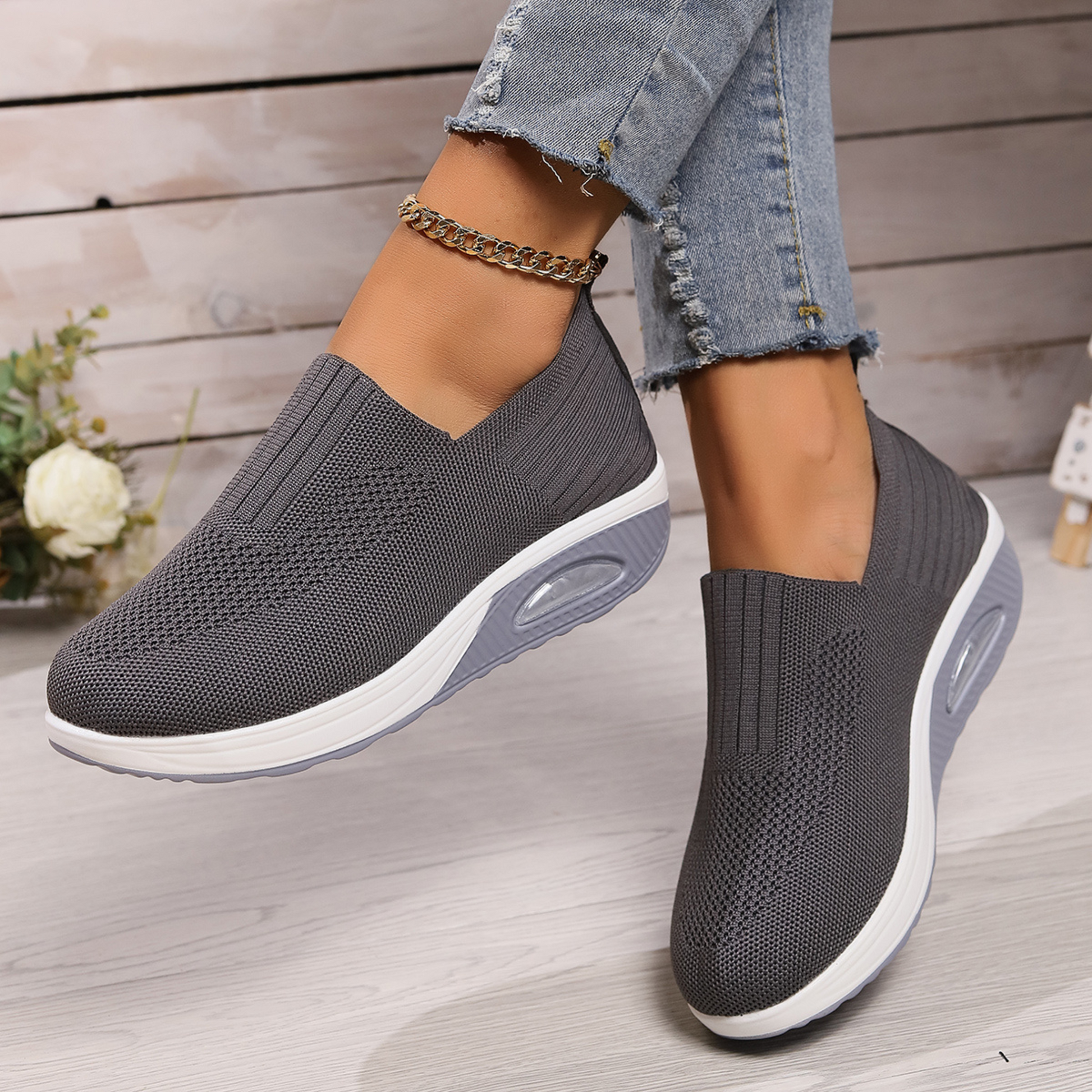 Donna comode e slip-on mesh traspirante ortopedico qualità per alleviare il dolore Sneakers - leggere e di supporto per le camminate quotidiane.