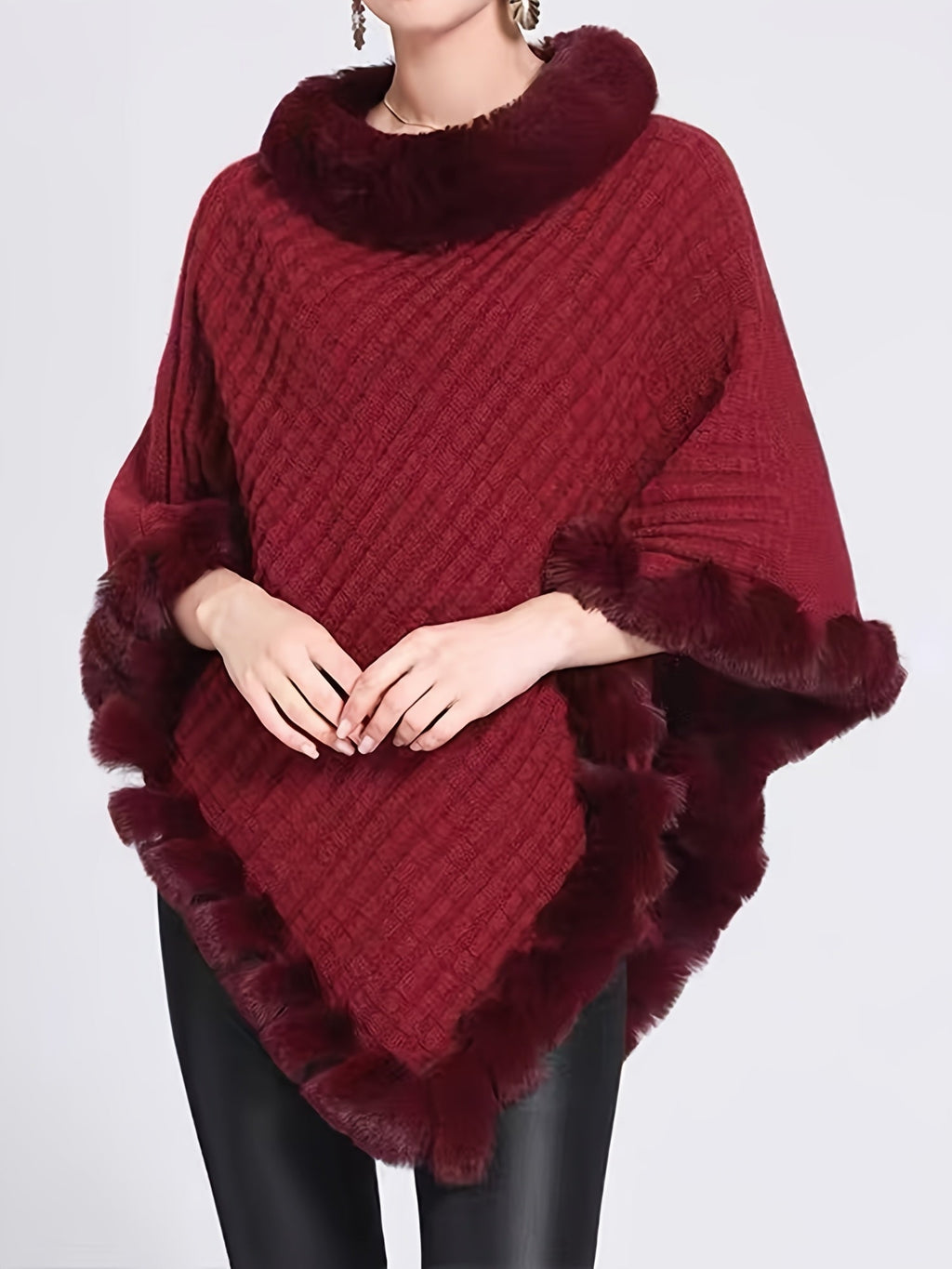 Elegante poncho lavorato a maglia da donna con bordo in pelliccia – Morbido mantello invernale in acrilico
