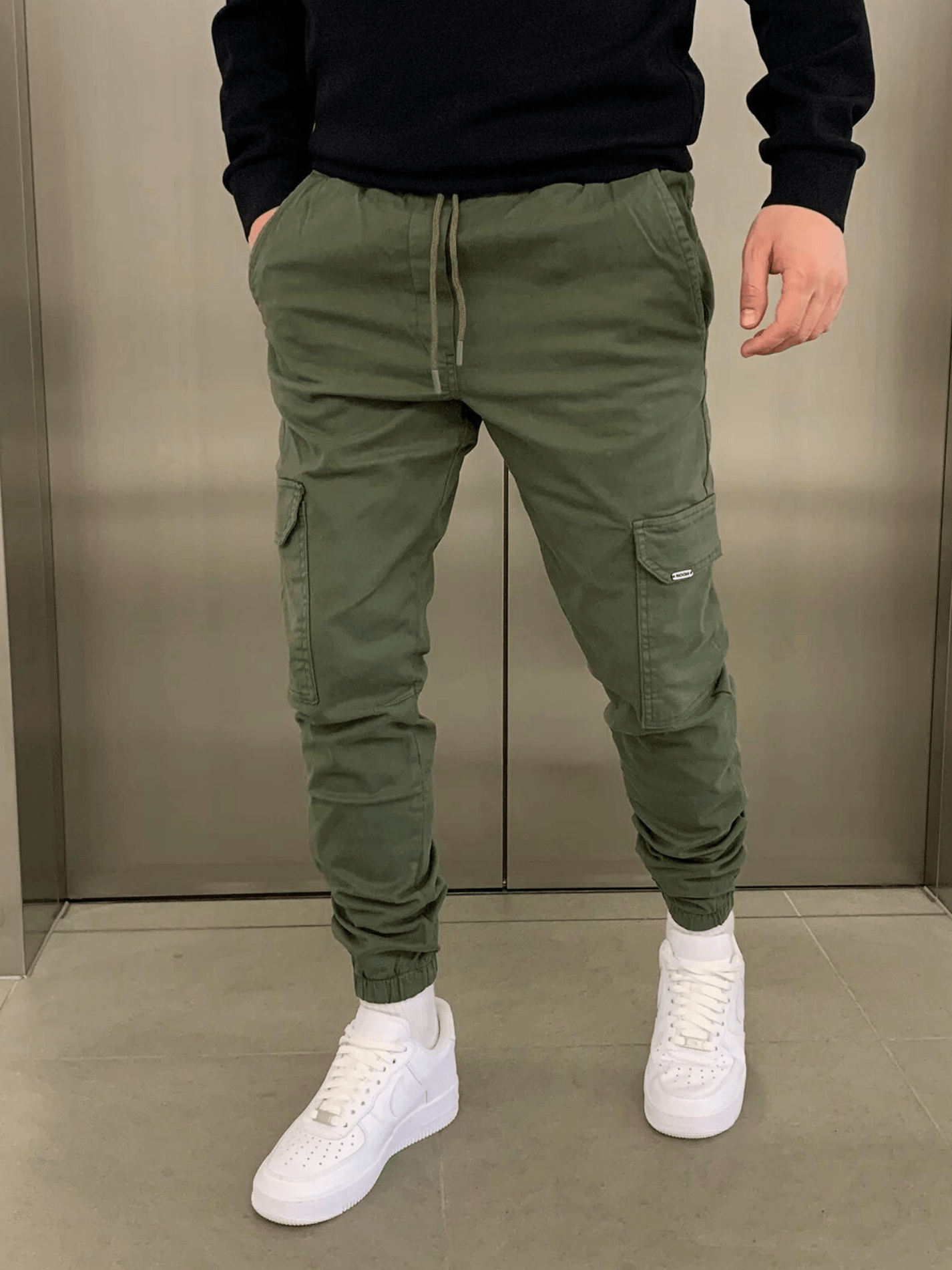 Pantaloni cargo jogger aderenti da uomo di alta qualità - stile e comfort