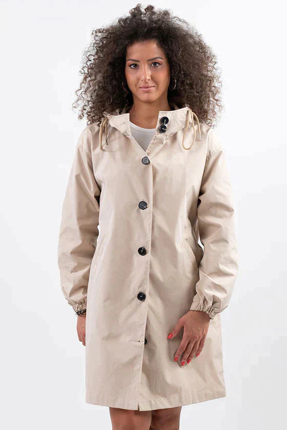 Giacca impermeabile oversize con cappuccio da donna | Perfetta per le attività all'aperto
