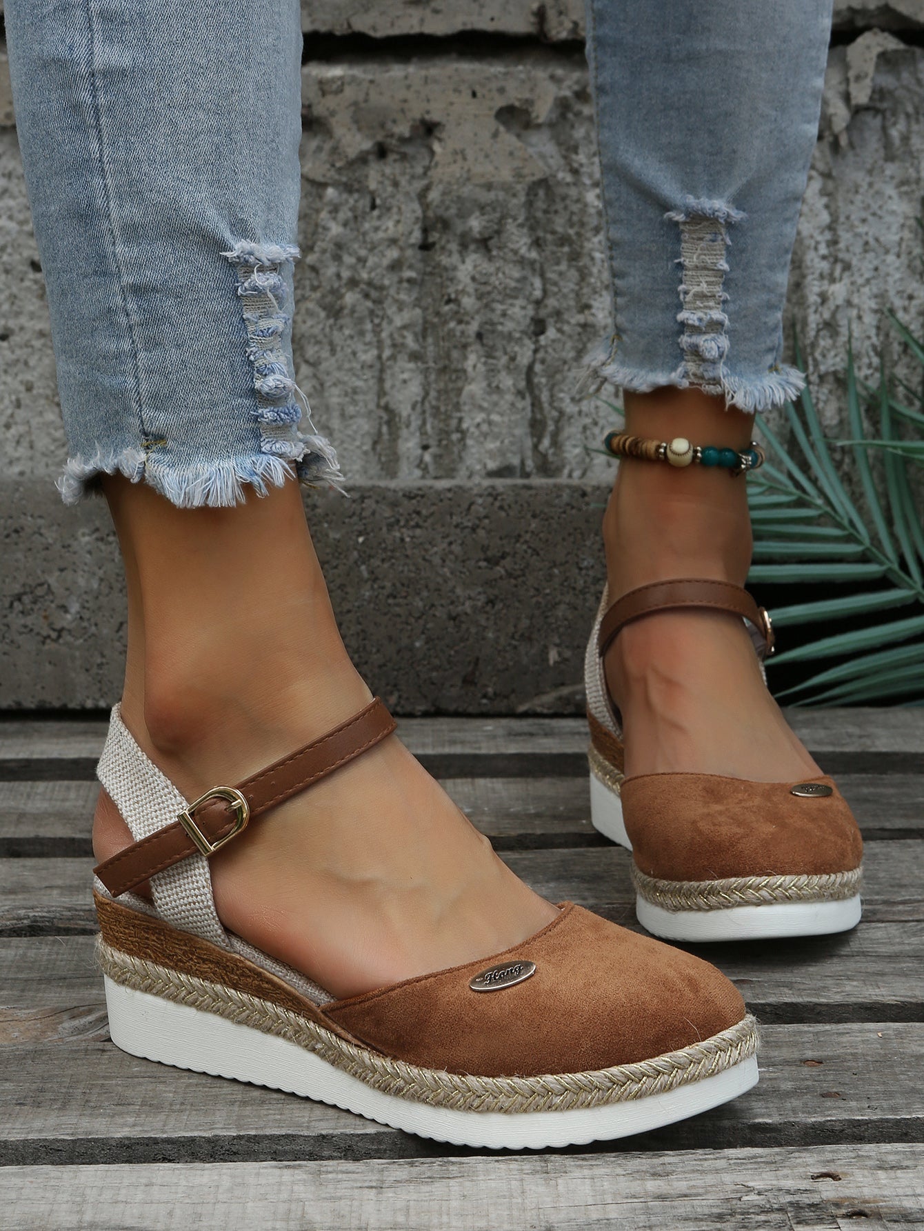 Sandali con zeppa da donna - Stile estivo casual