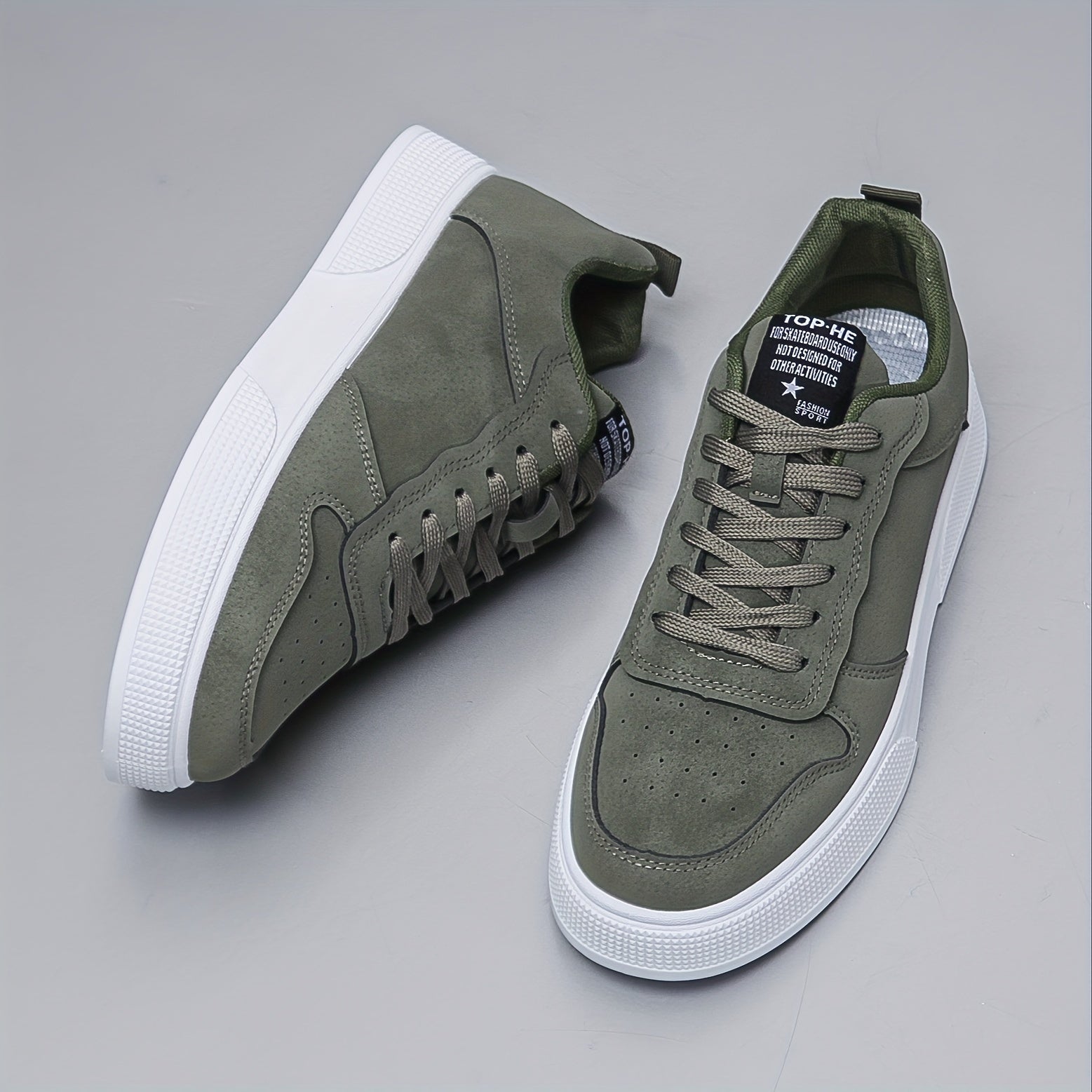 Sneakers basse da uomo in tinta unita