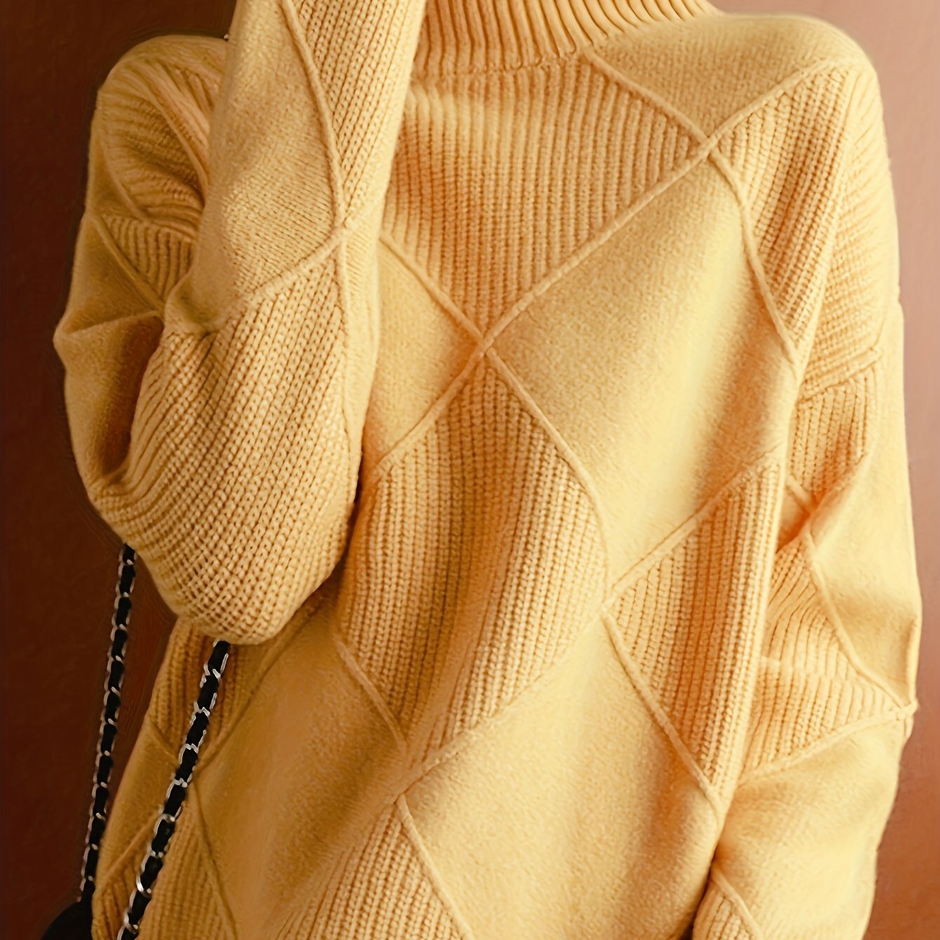 Maglione da donna lavorato a maglia con collo alto