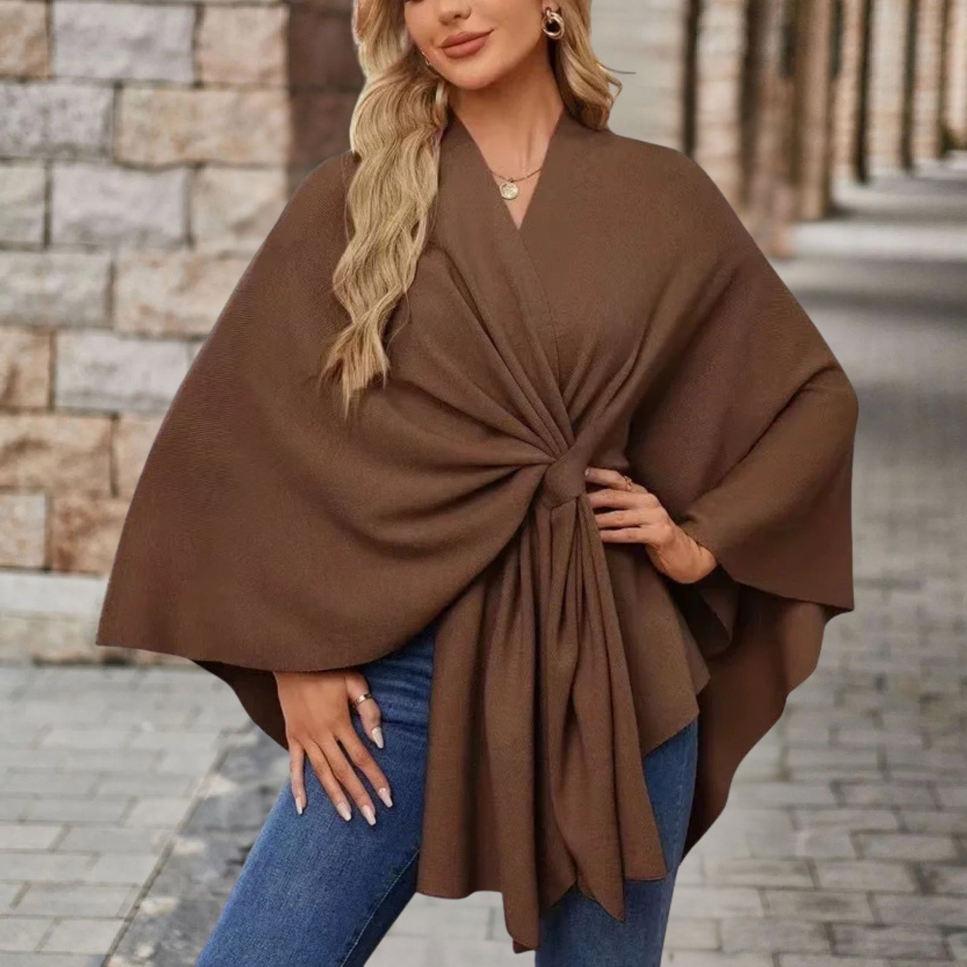 Poncho chic ed elegante per donna
