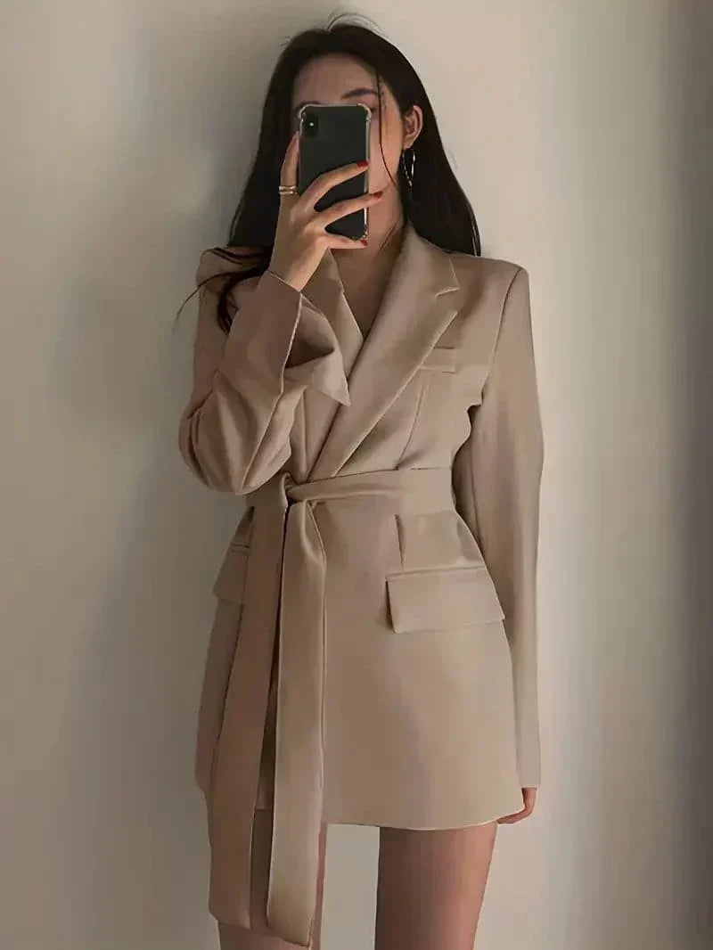 Mini abito blazer sartoriale elegante e sottile da donna