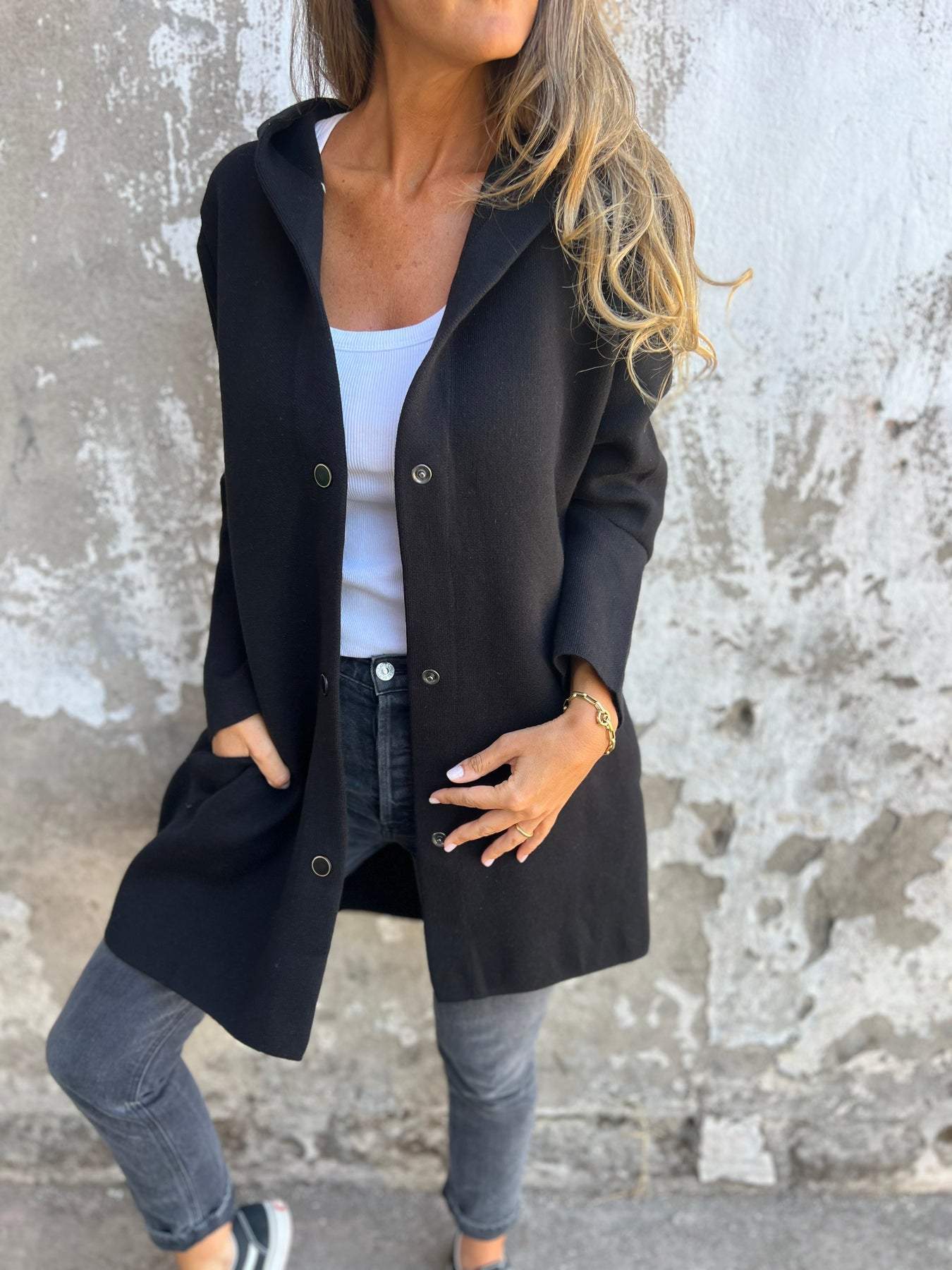 Cardigan con Cappuccio e Bottoni Casual da Donna - Comfort e Stile
