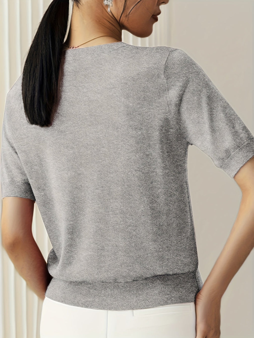 Maglietta donna a maniche corte in maglia – stile casual elegante