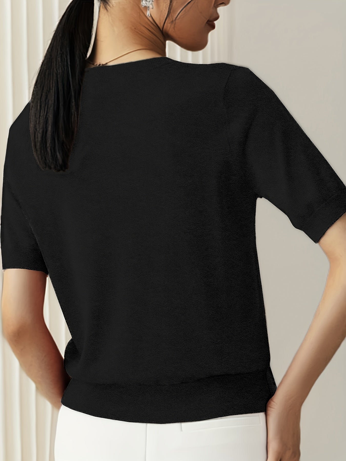 Maglietta donna a maniche corte in maglia – stile casual elegante