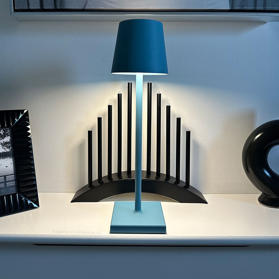 Lampada da tavolo moderna e contemporanea senza fili - Lampada LED ricaricabile senza fili per ufficio, camera da letto, soggiorno o ristorante, con elegante design minimalista