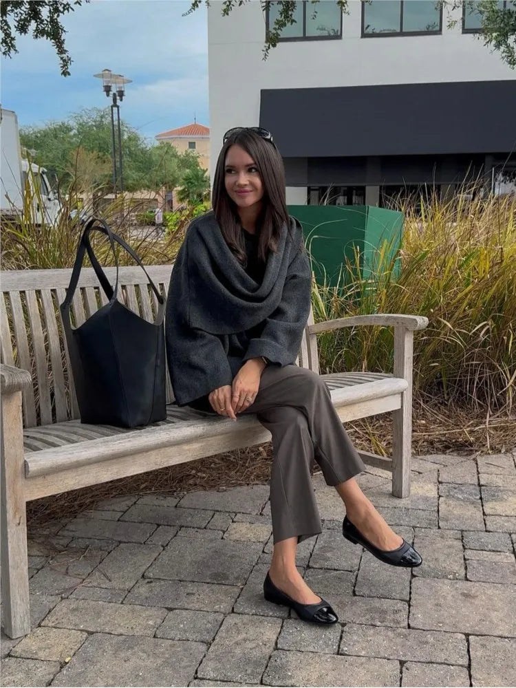 Elegante cappotto da donna con collo a scialle