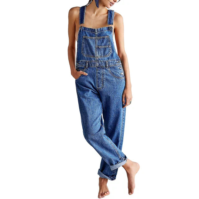 Tuta in denim per un'estate casual chic