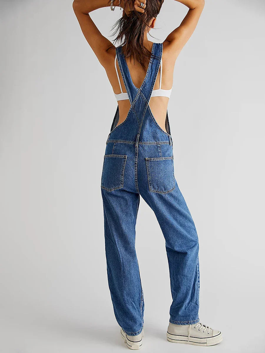 Tuta in denim per un'estate casual chic
