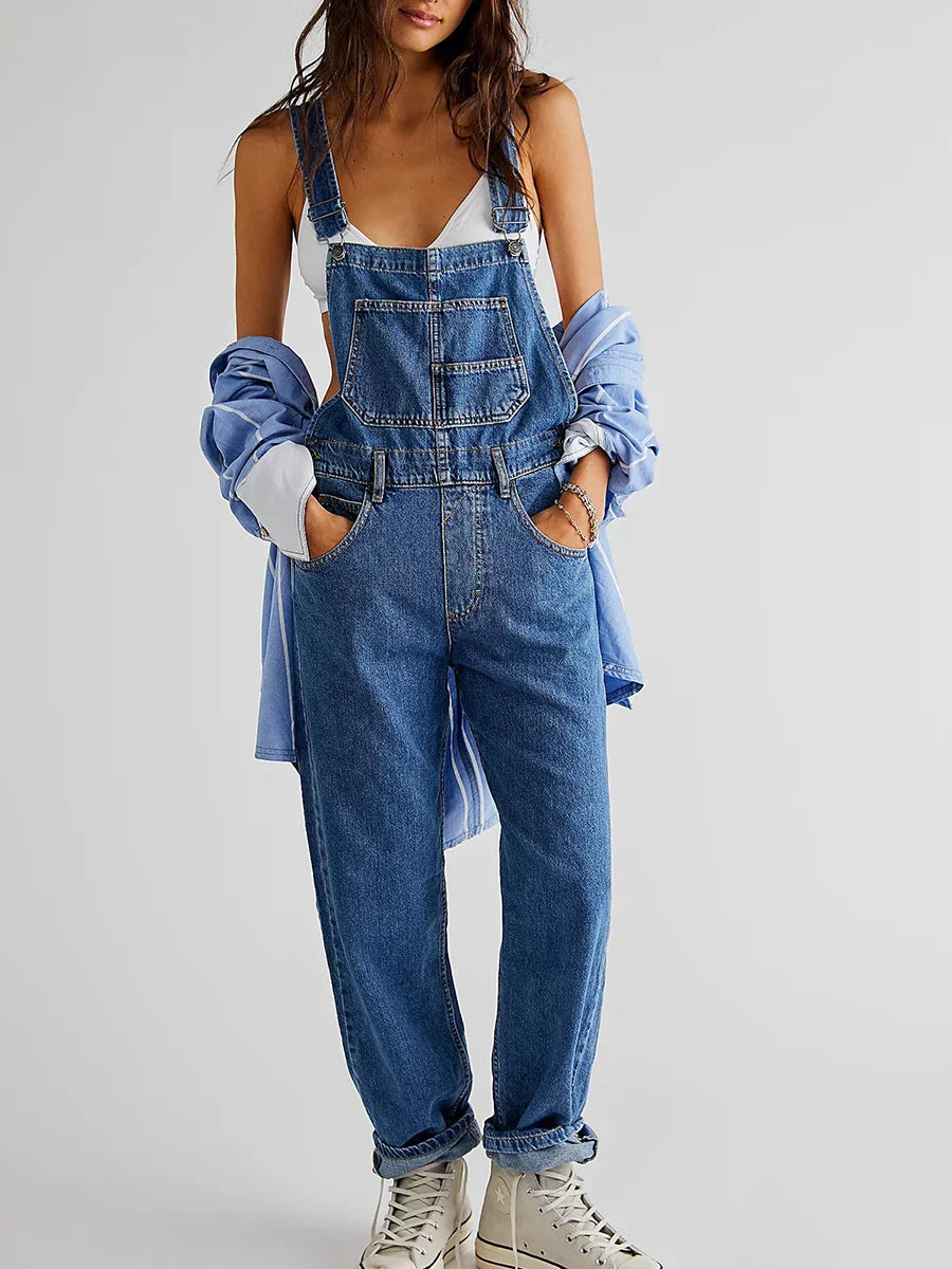 Tuta in denim per un'estate casual chic