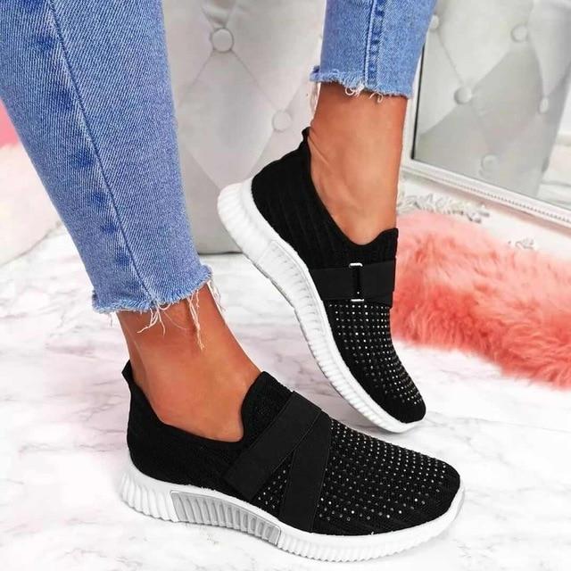 Sneakers da donna con velcro e supporto