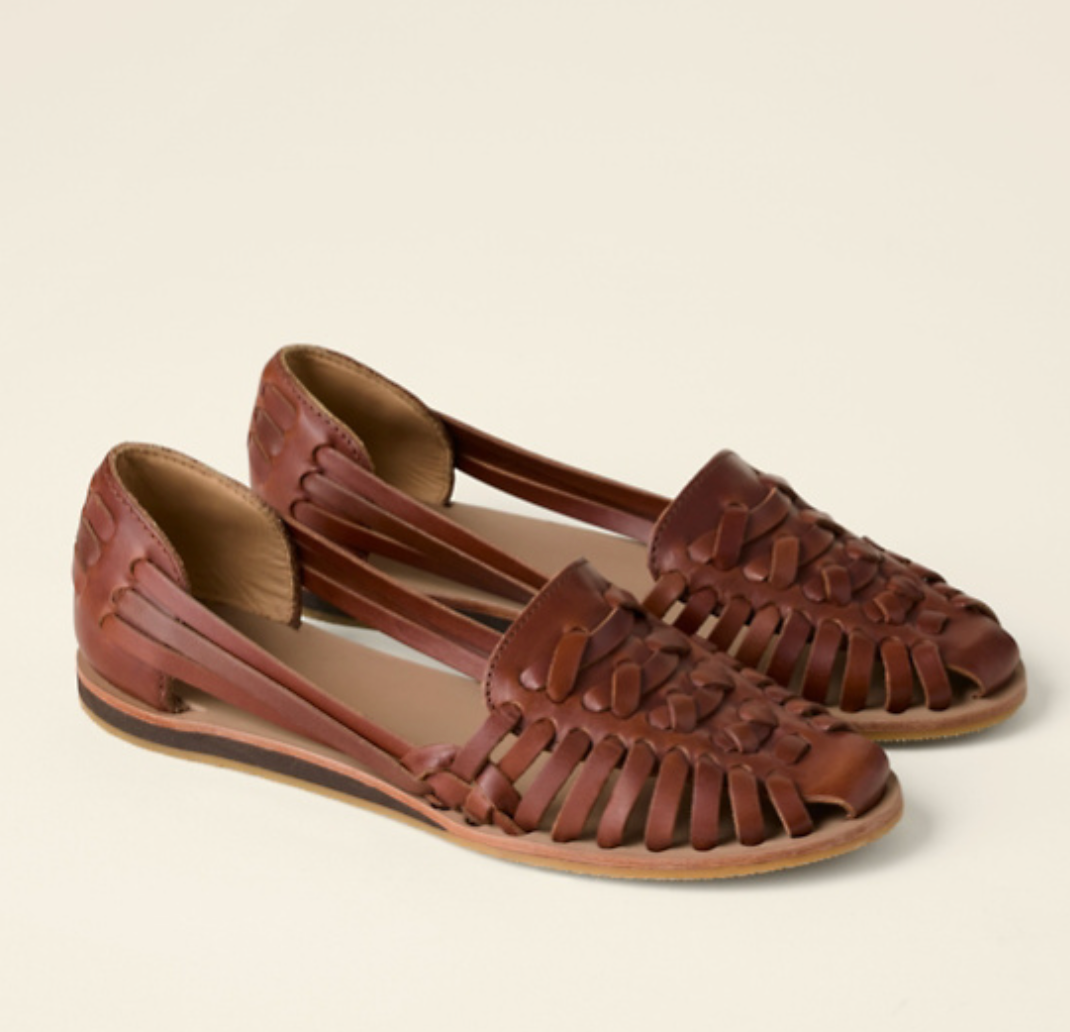 Sandali intrecciati da donna in stile huarache – scarpe basse estive con punta chiusa