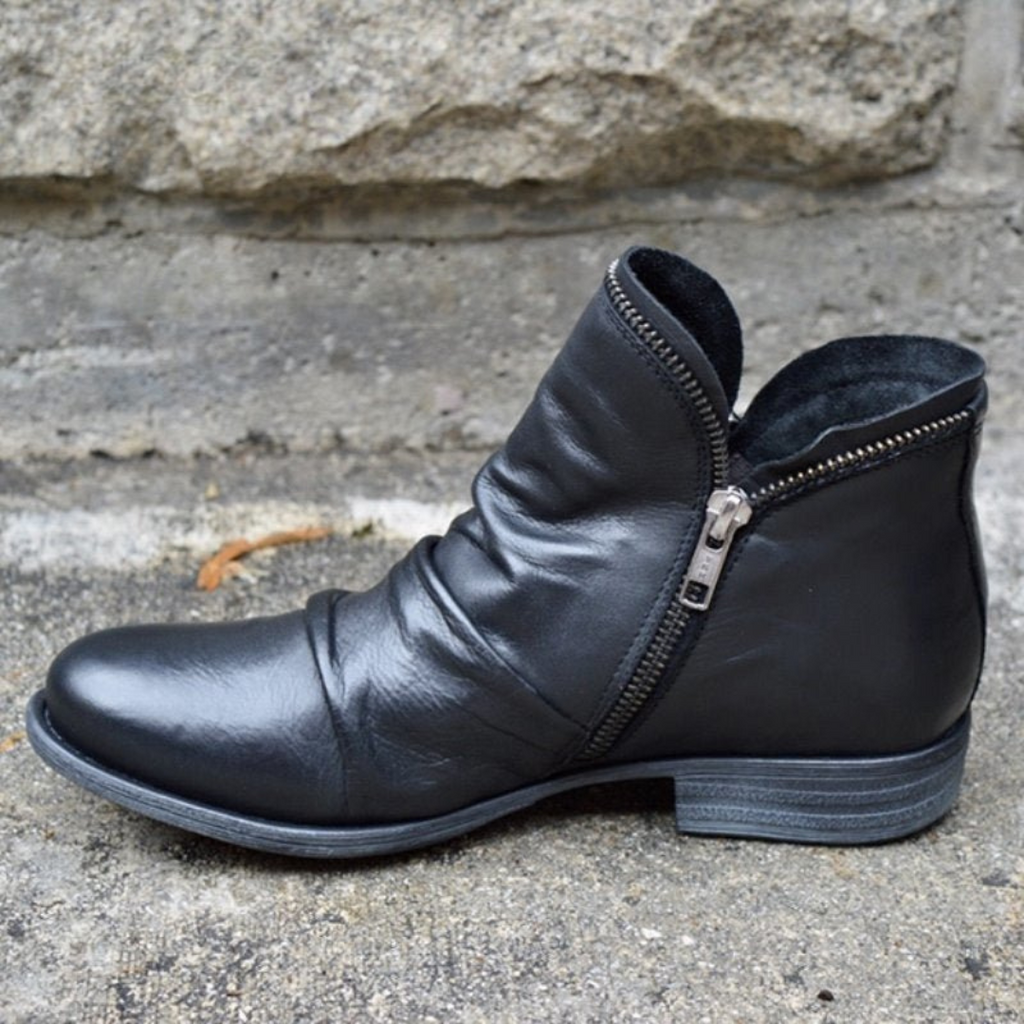 Stivaletti ortopedici in pelle con cerniera da donna: scarpe comode ed eleganti