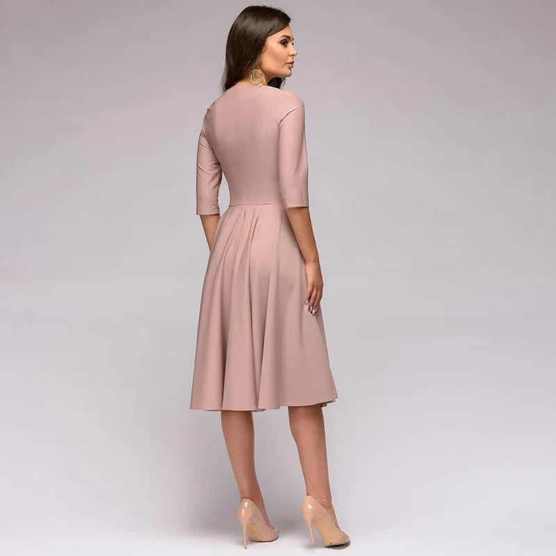 Sofisticato abito formale da donna con cintura - Premium, lusinghiero