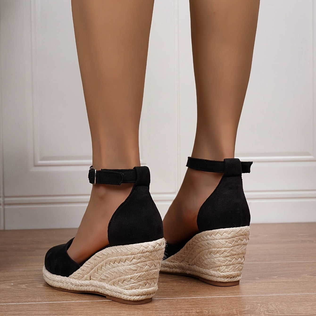 Wedge donna in rafia con fibbia – sandali comodi e alla moda