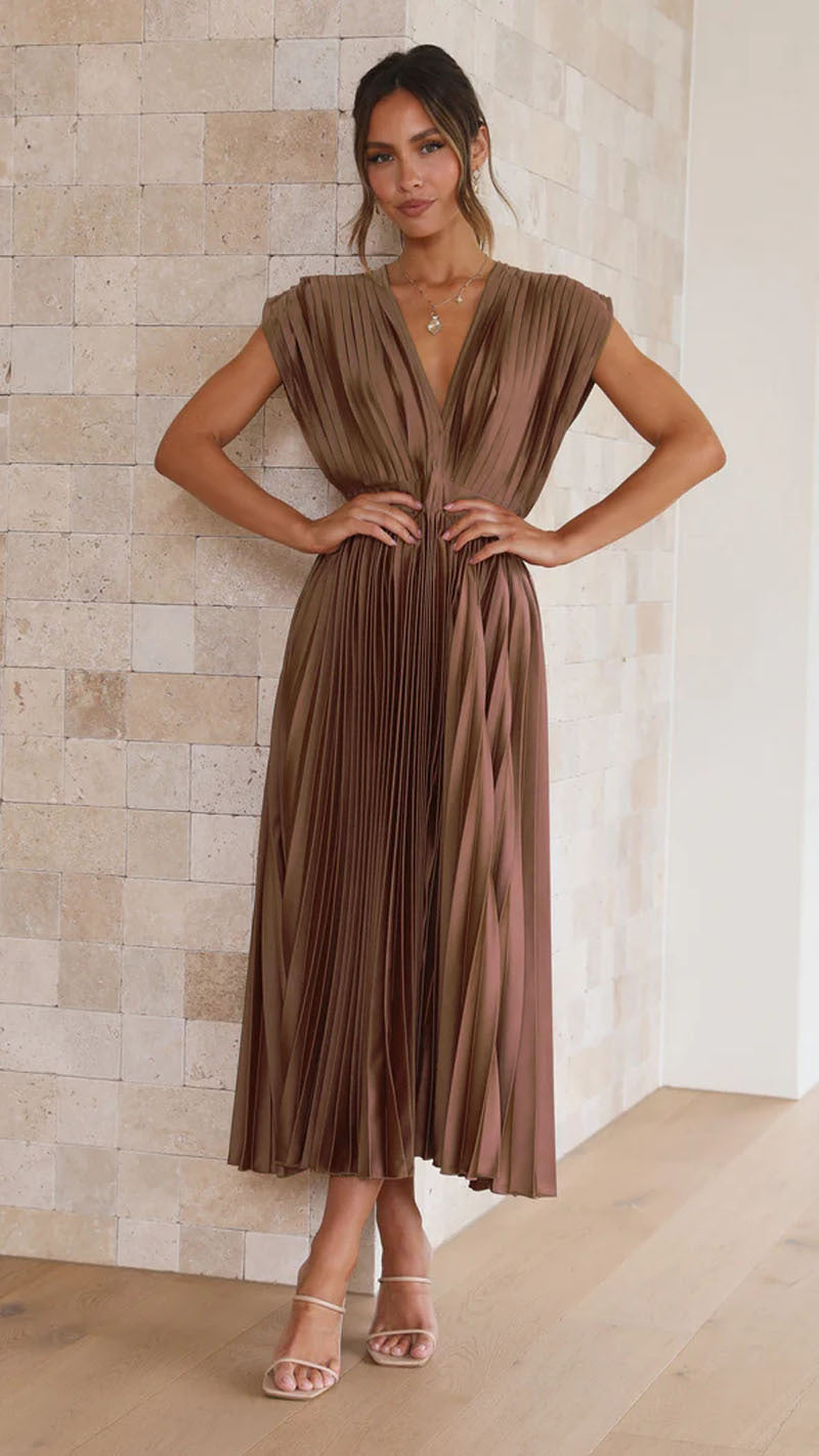 Elegante abito lungo plissettato