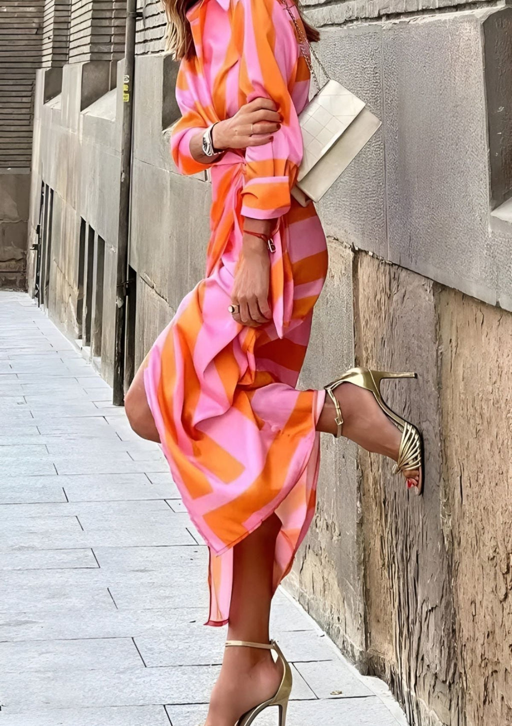 Abito camicia aderente stampato da donna