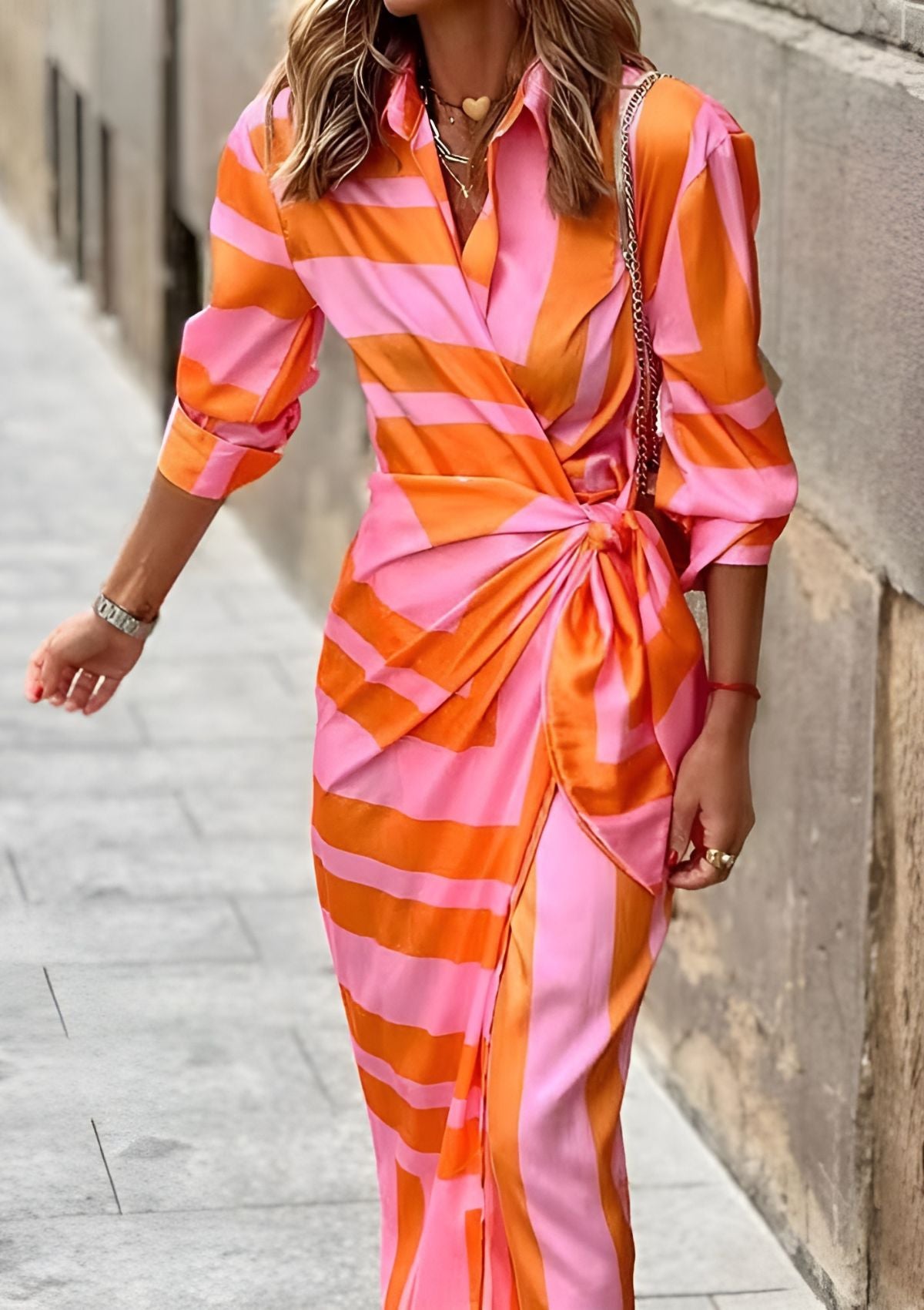 Abito camicia aderente stampato da donna