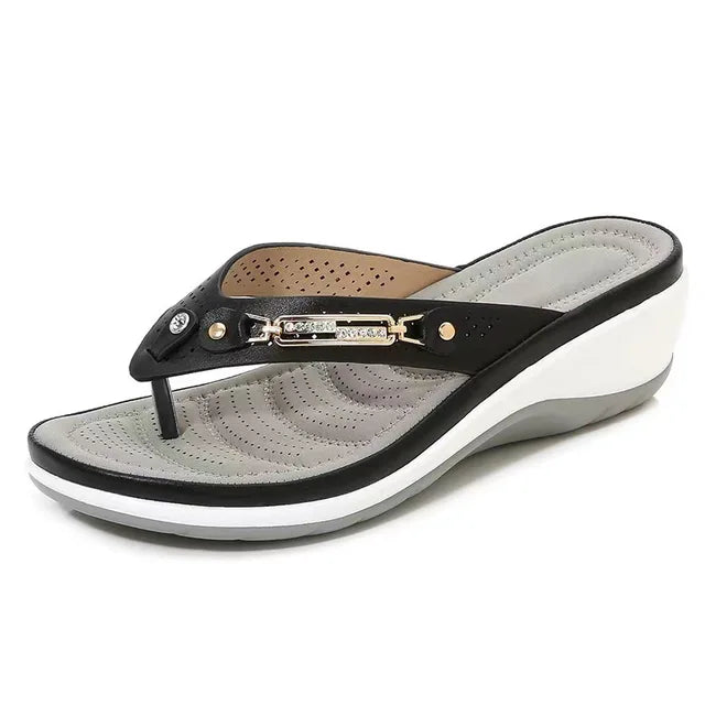 Pantofole estive ortopediche da donna con zeppa bassa – Plantare morbido imbottito, design traspirante e di supporto per comfort tutto il giorno