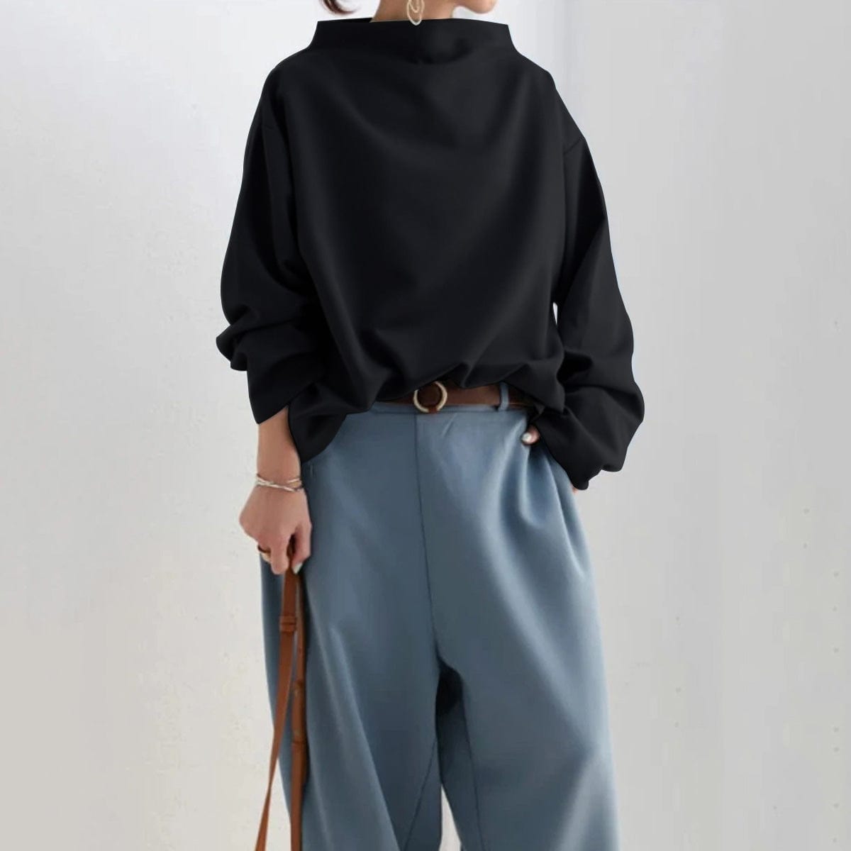 Maglia a collo alto in morbida maglia da donna