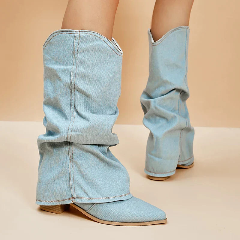 Stivali in denim alla moda per donna: eleganti e comodi