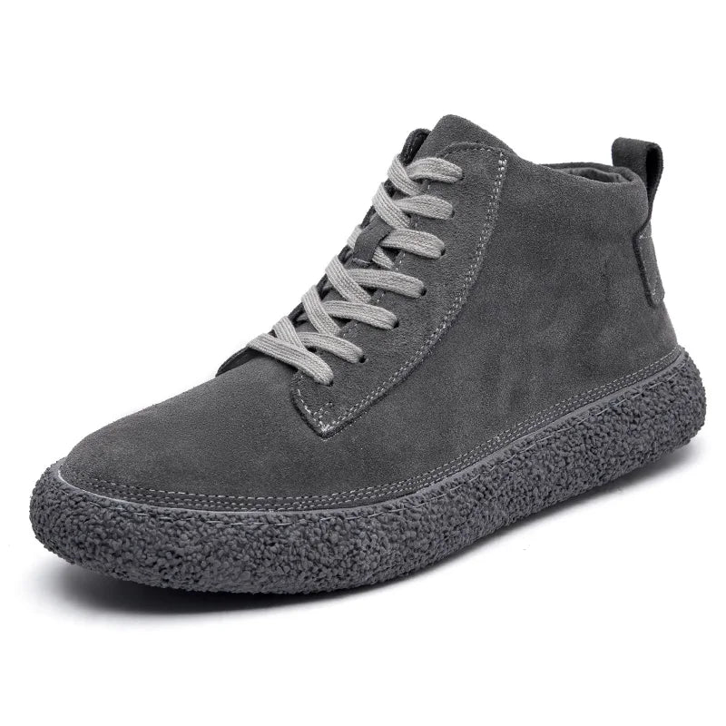 Scarpe uomo casual in pelle scamosciata – sneaker alta con suola robusta