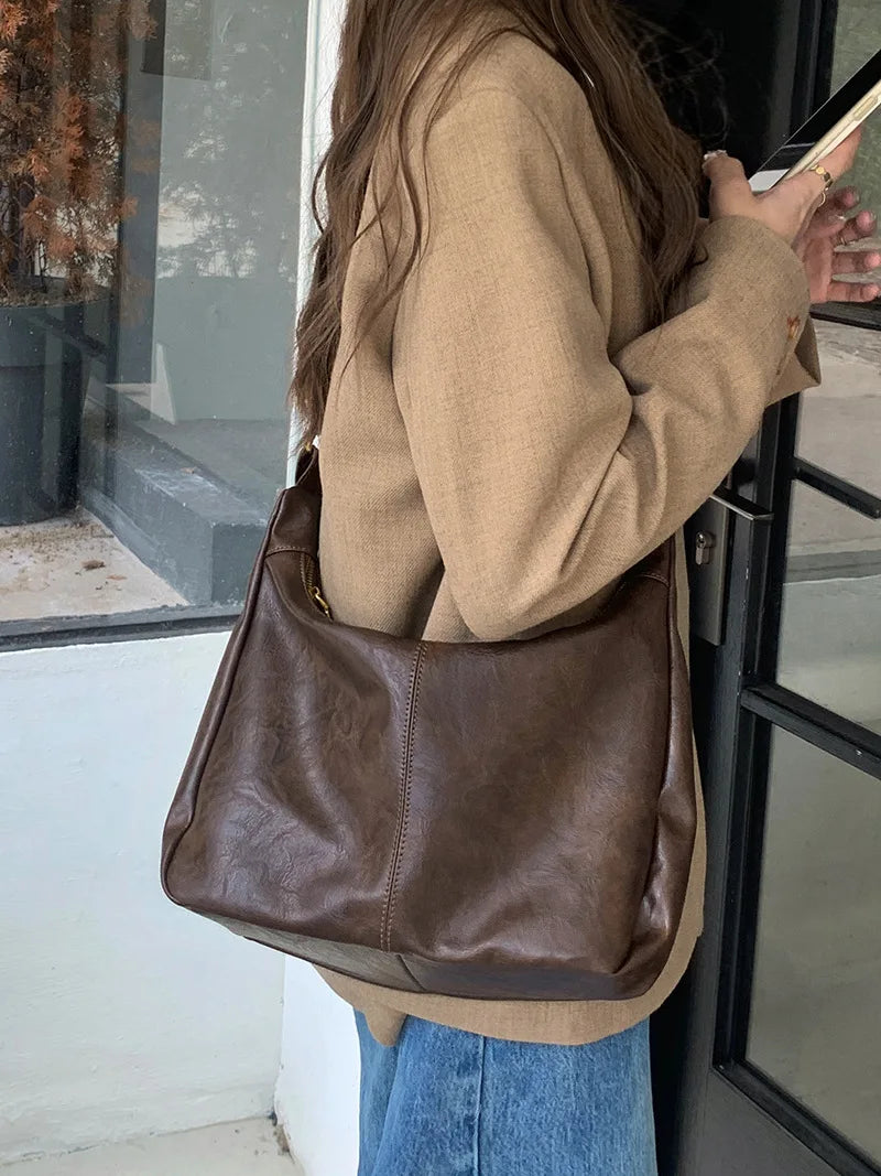 Borsa alla moda per ragazze giovani