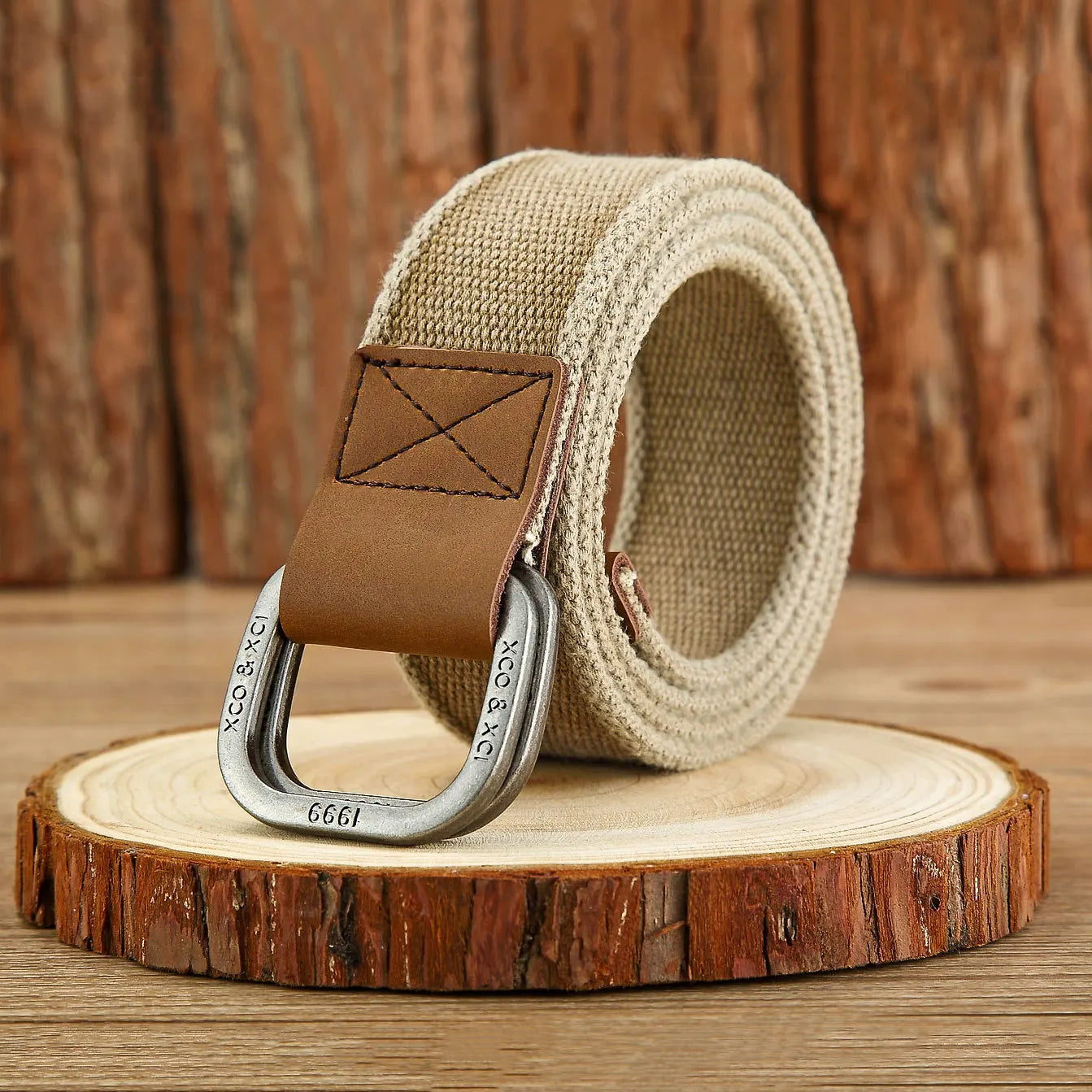 Cintura in tela di design per uomo: accessorio casual ed elegante per jeans