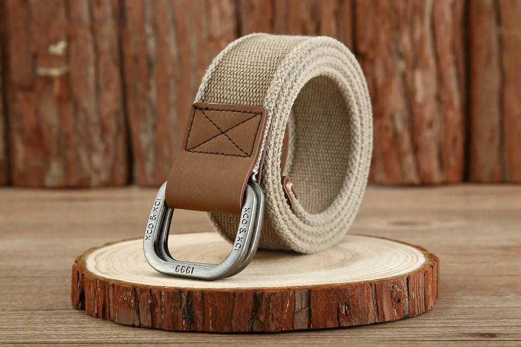 Cintura in tela di design per uomo: accessorio casual ed elegante per jeans