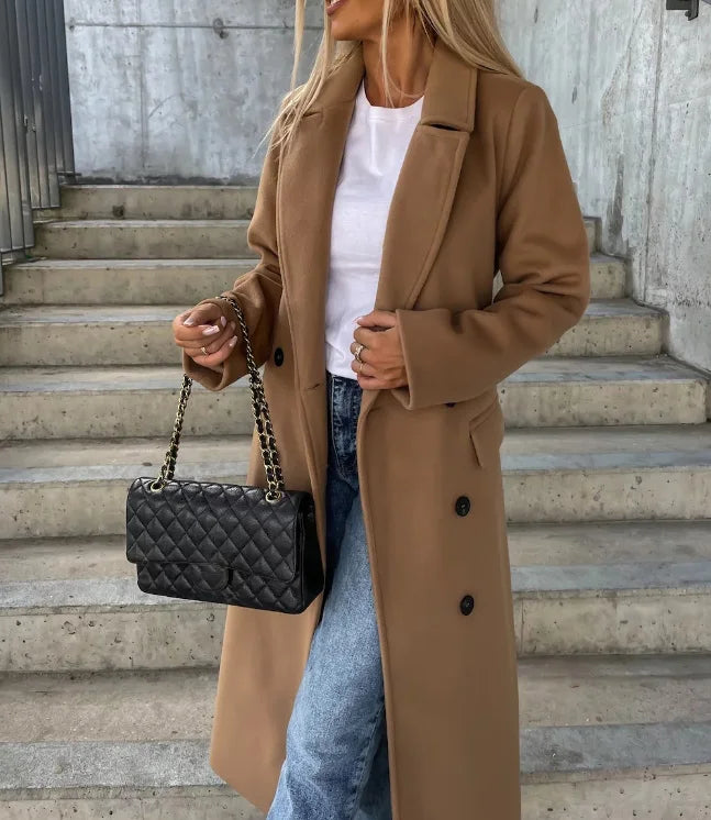 Cappotto doppiopetto in lana da donna